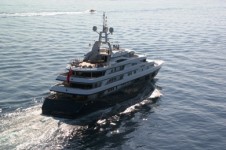 Motor Yact Reverie - Stern